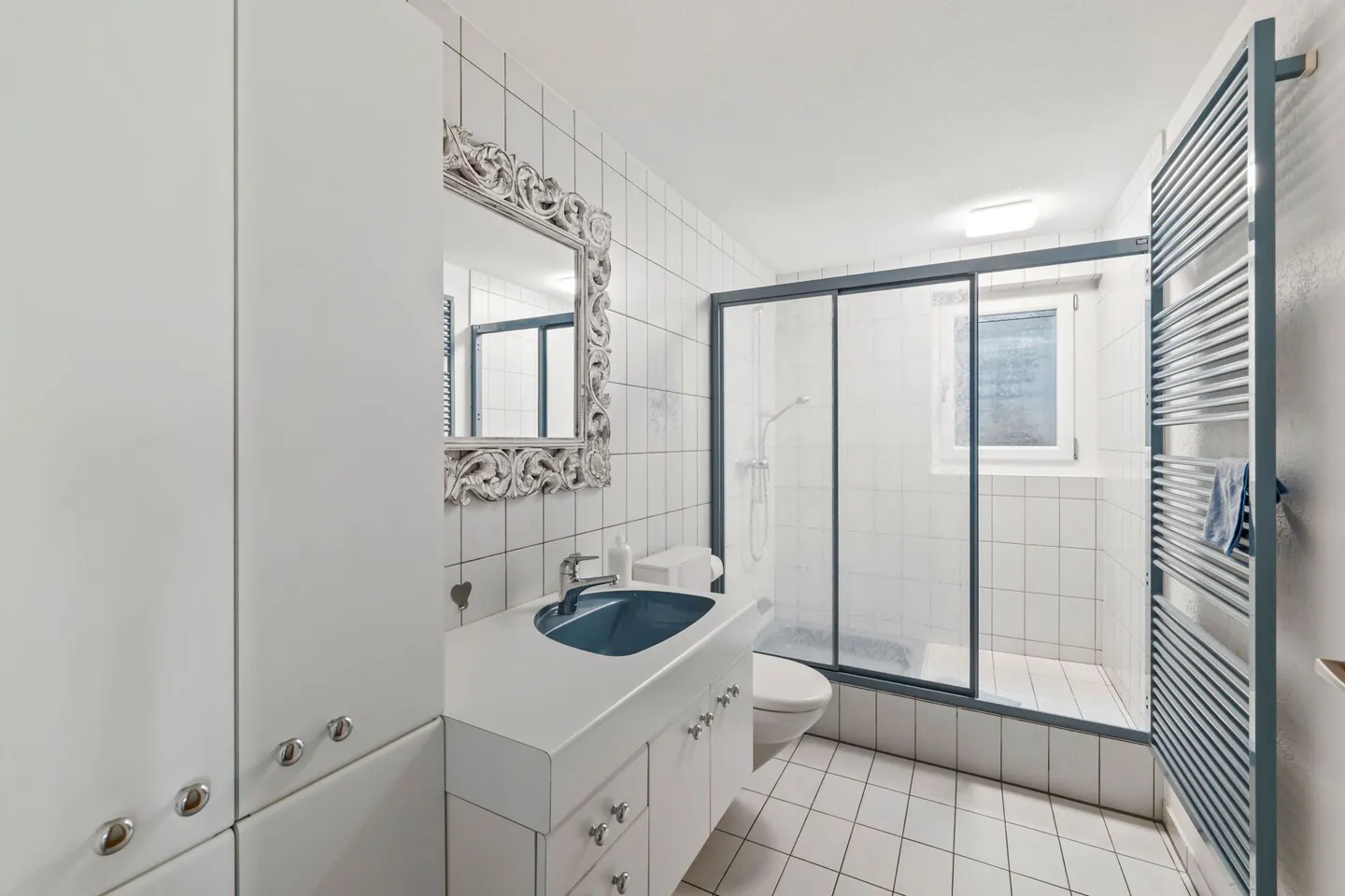 Casa unifamiliare ben tenuta con 6 camere in una posizione tranquilla e soleggiata a Rothrist - Foto 16 di 21