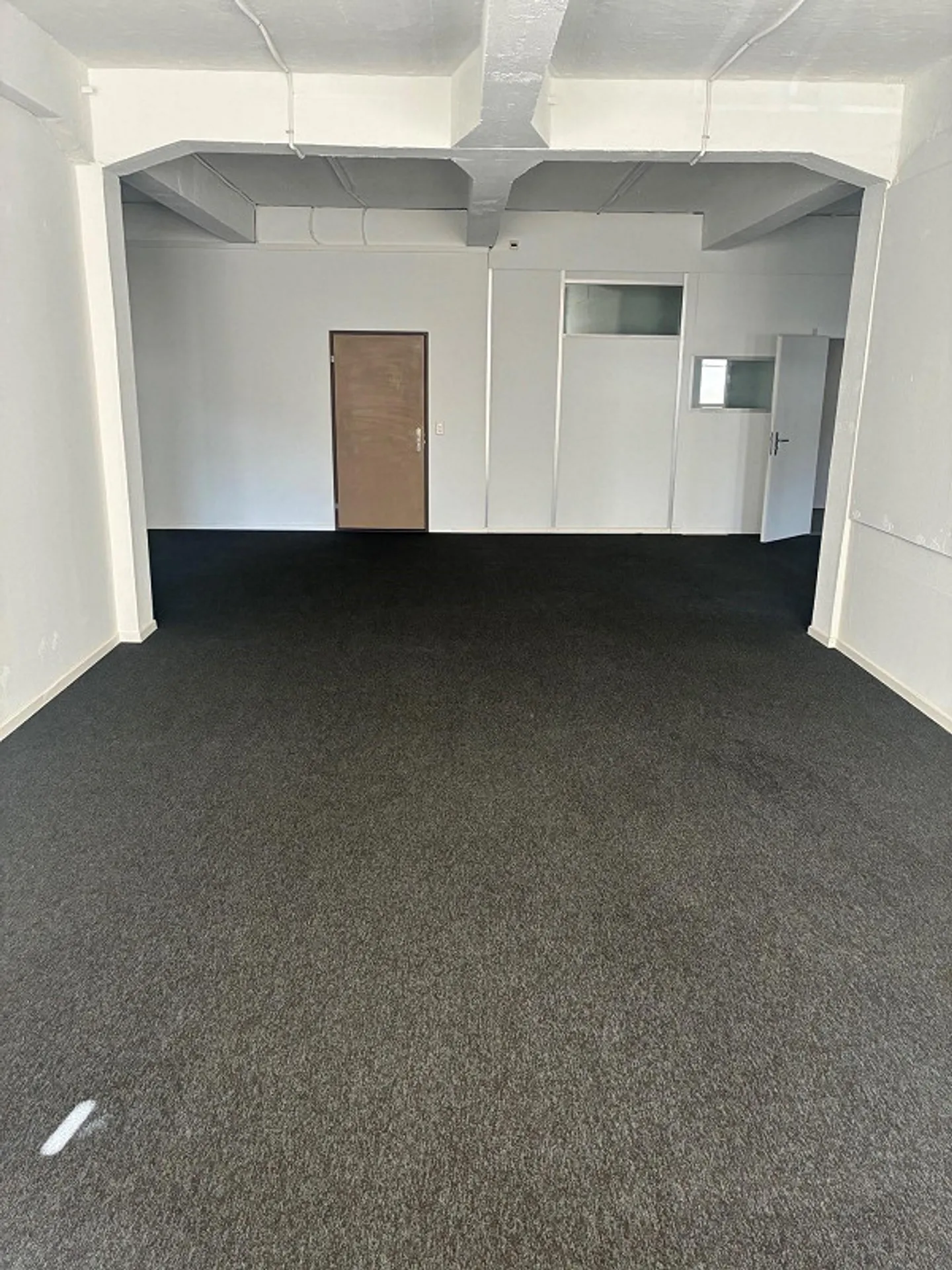 Espace commercial à Weisslingen - Photo 2 sur 11