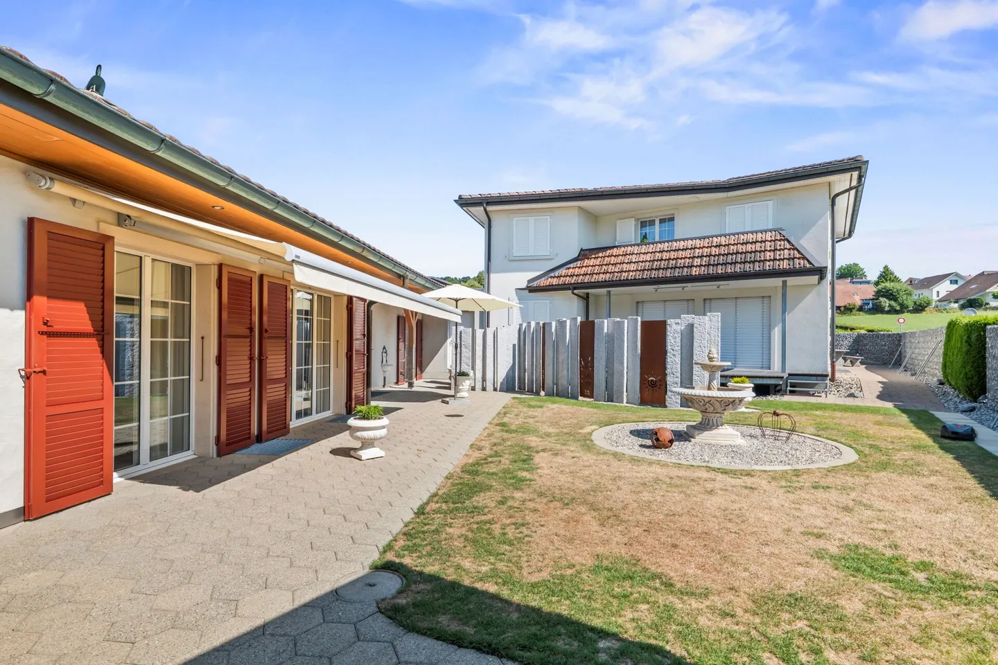Casa unifamiliare ben tenuta con 6 camere in una posizione tranquilla e soleggiata a Rothrist - Foto 20 di 21