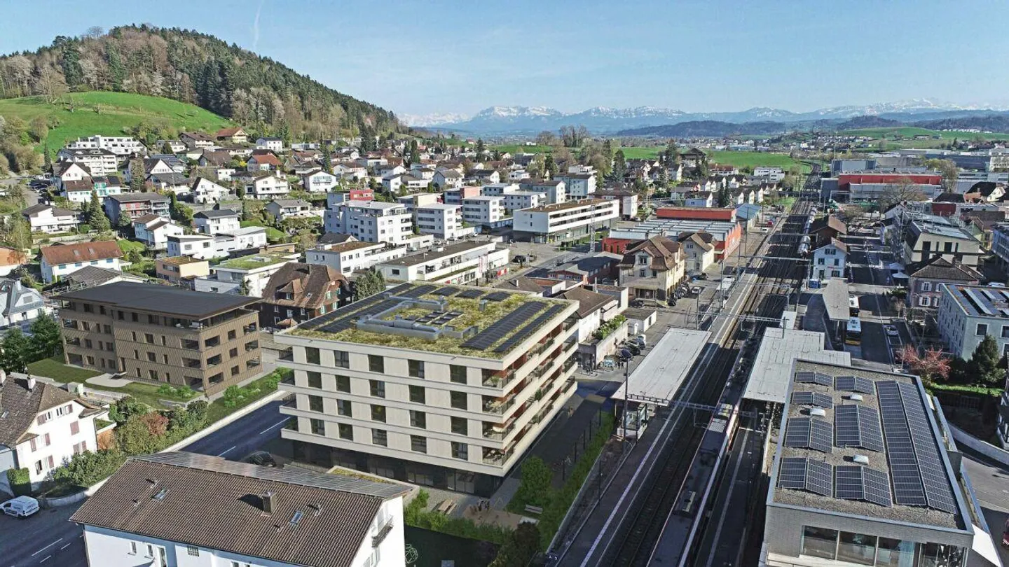 Your business in the best location directly at the train station - Photo 4 of 4