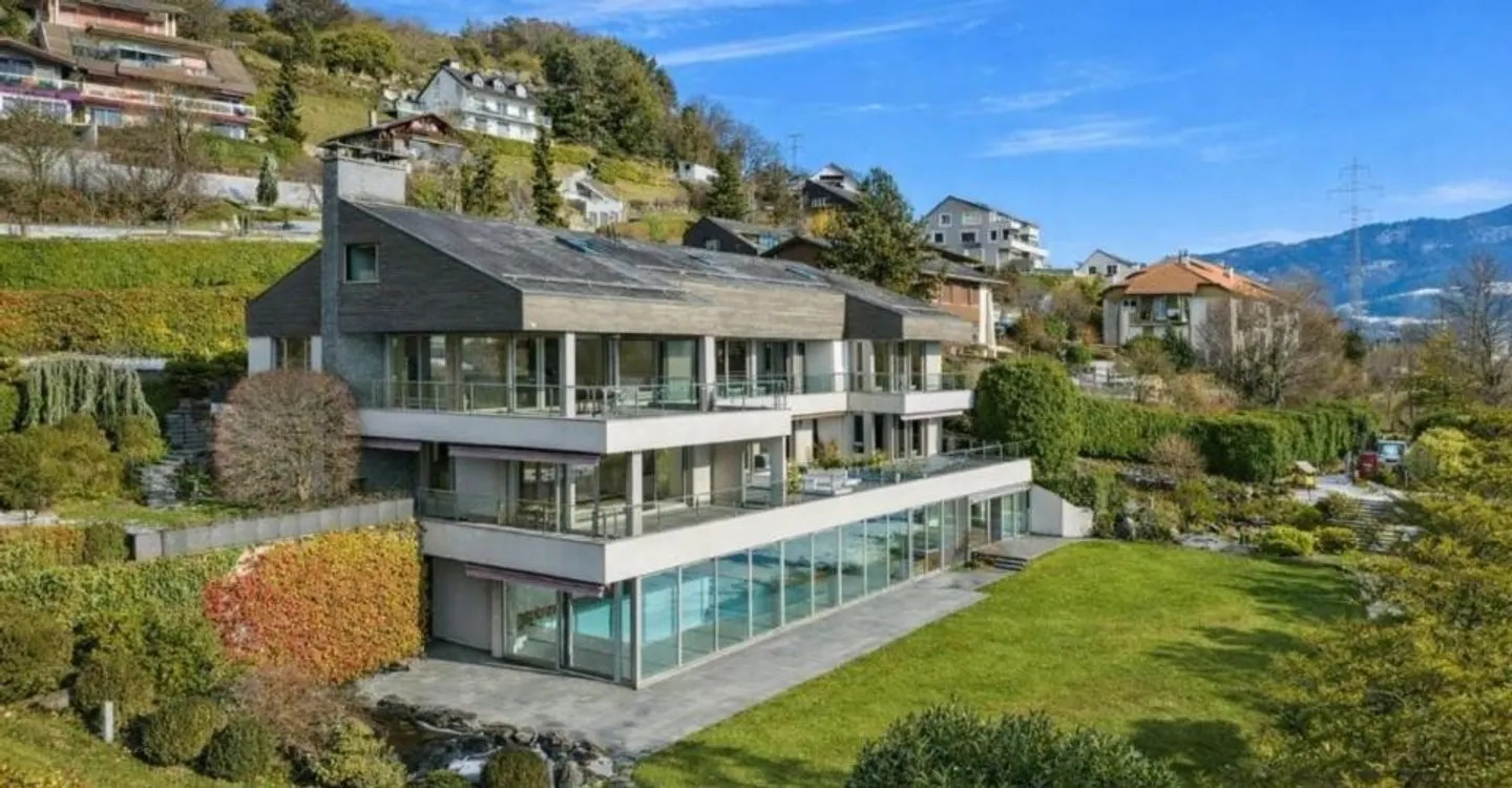 Proprietà Unica con vista panoramica, esclusiva di Sotheby's! - Foto 1 di 13