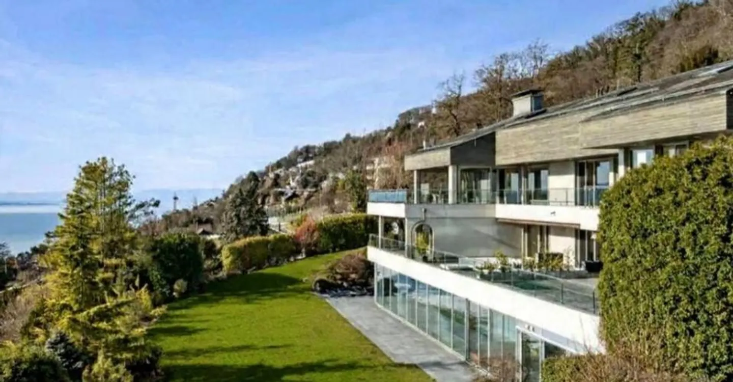 Proprietà Unica con vista panoramica, esclusiva di Sotheby's! - Foto 3 di 13