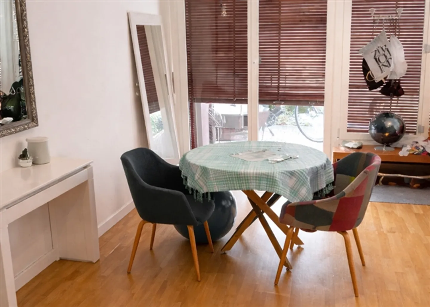 APPARTAMENTO 1 STANZA A ZURIGO - DISTRETTO 7 WITIKON, ARREDATO, TEMPORANEO - Foto 1 di 7