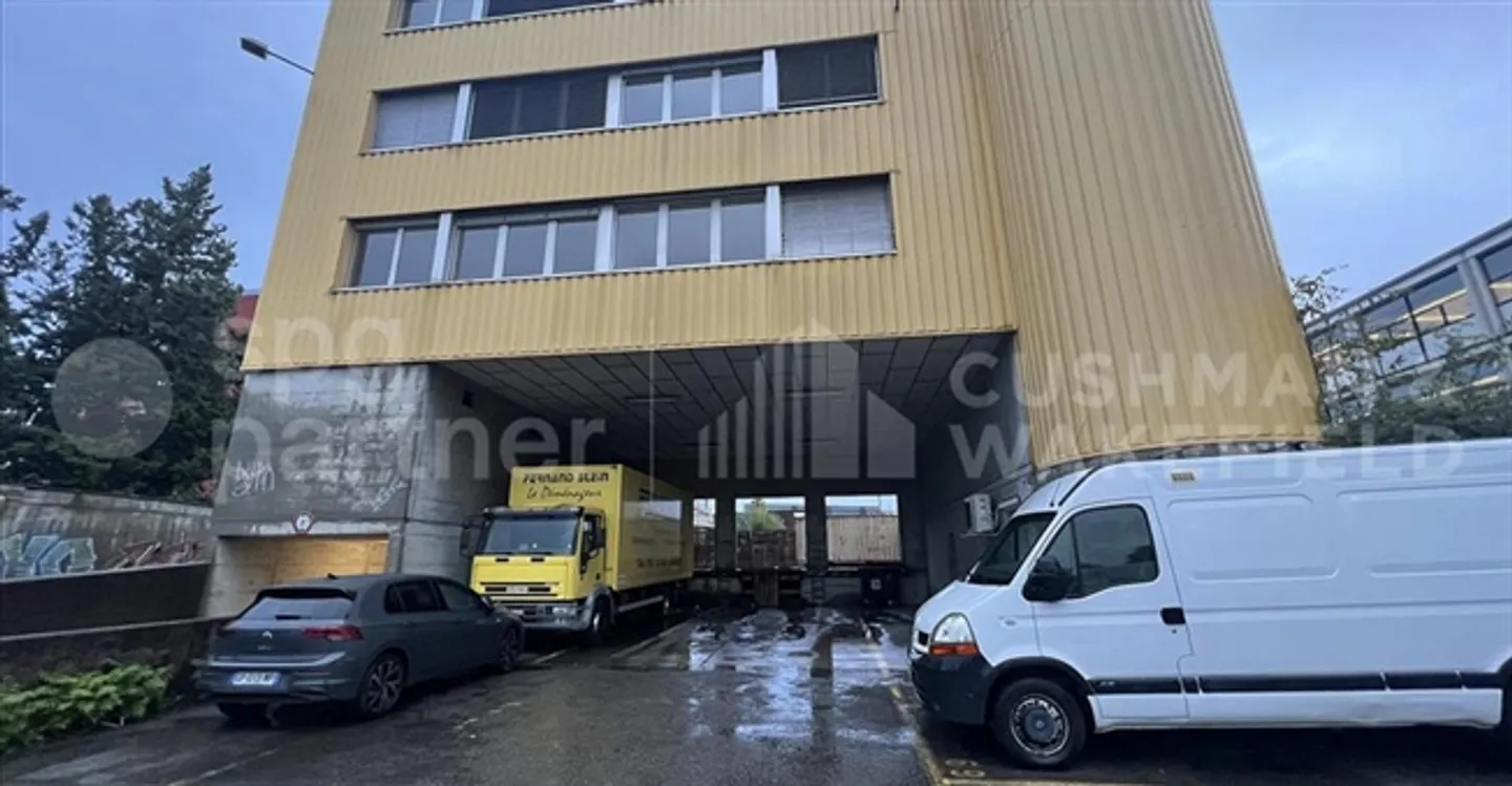 Industry - Photo 3 of 5