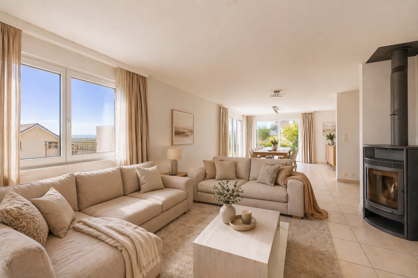 Villa 6,5 Zimmer - Foto 1 von 3