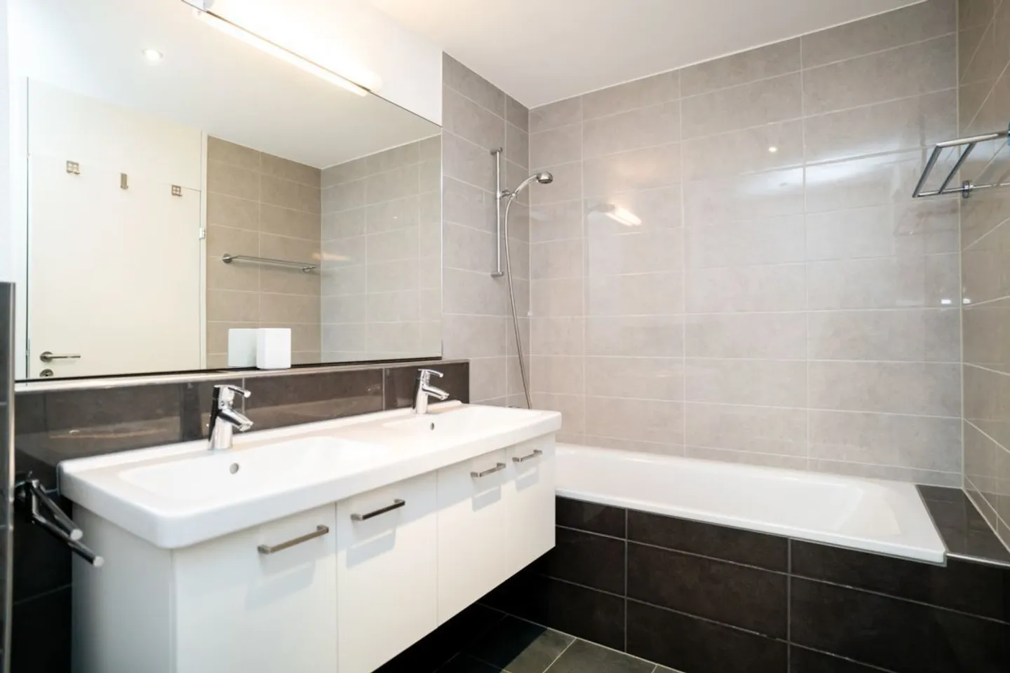 Attractive 4.5-room apartment with Minergie standard - Photo 17 of 19