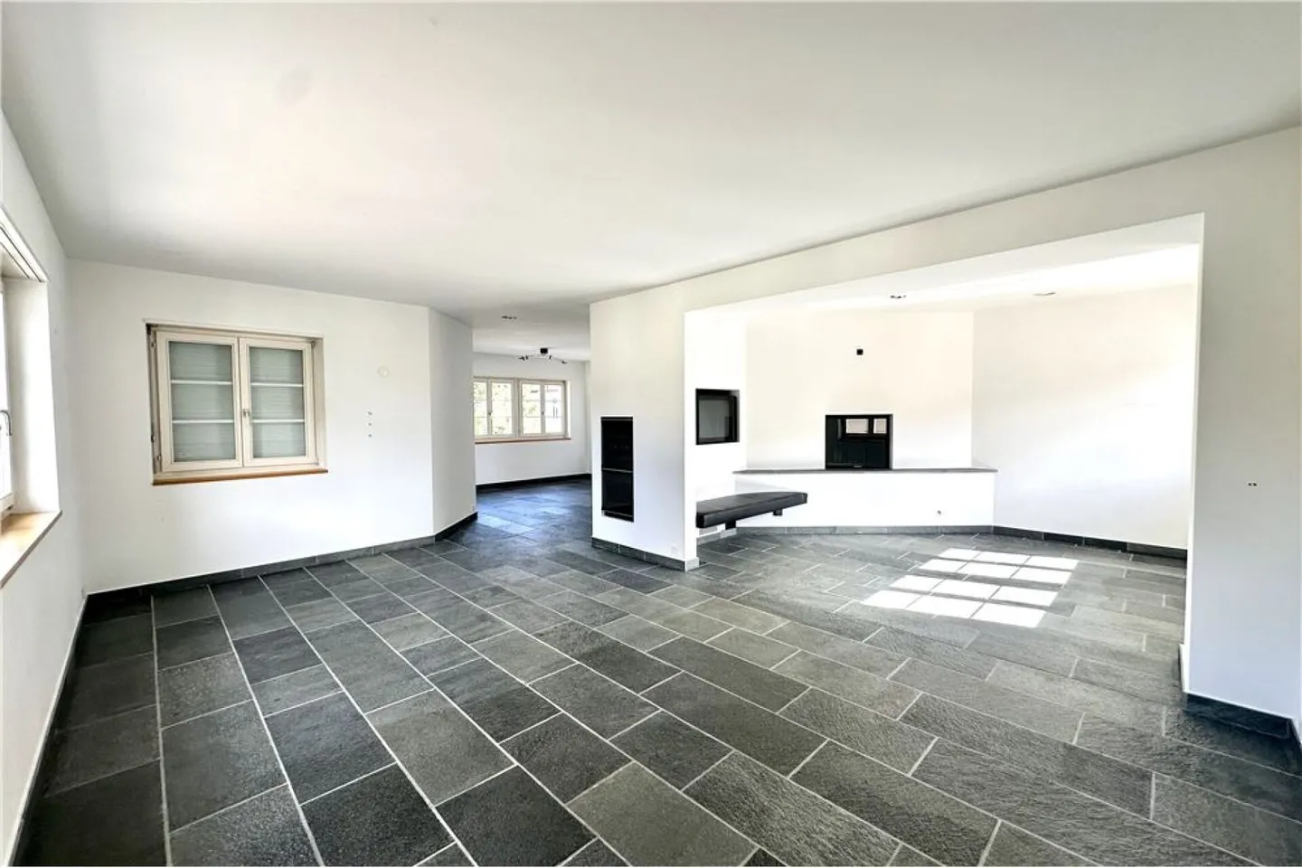 Maison multigénérationnelle dans un emplacement attrayant - Photo 38 sur 52