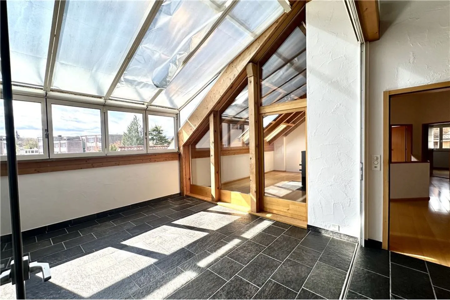 Maison multigénérationnelle dans un emplacement attrayant - Photo 47 sur 52