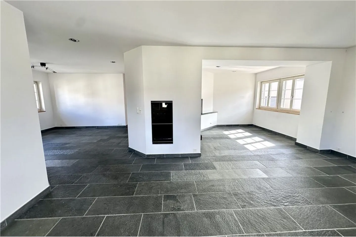 Maison multigénérationnelle dans un emplacement attrayant - Photo 37 sur 52