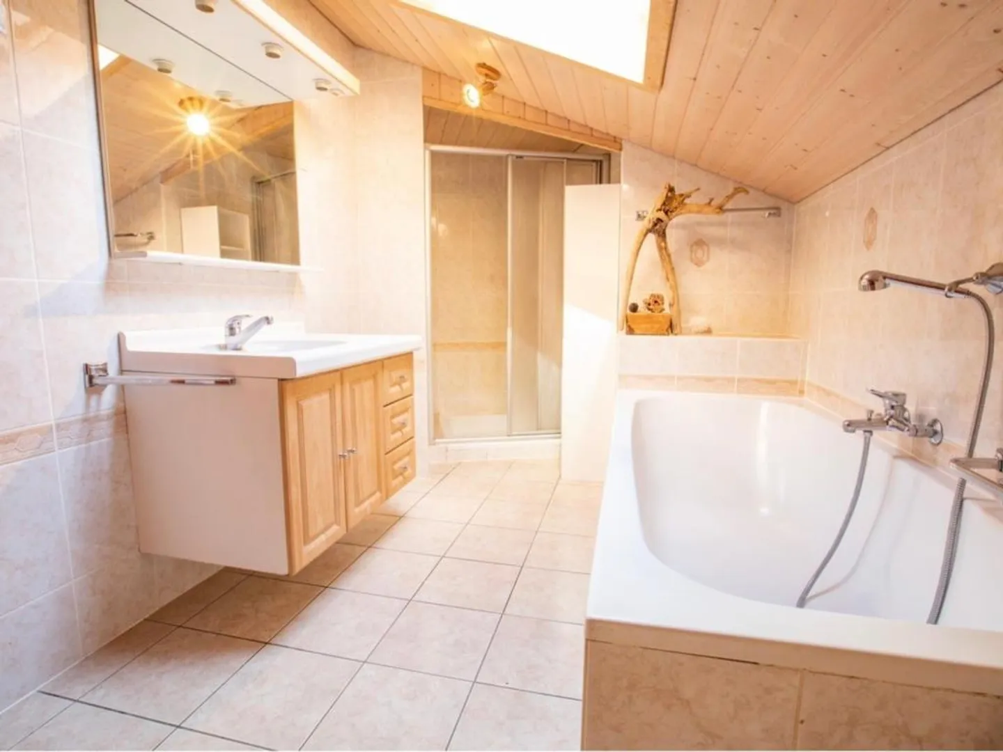 Edificio misto - Foto 6 di 10