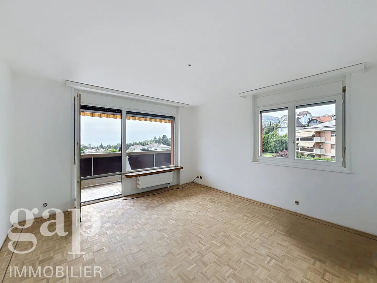 Helle 3,5-Zimmer-Wohnung in St-Légier-La Chiésaz - Foto 3 von 4