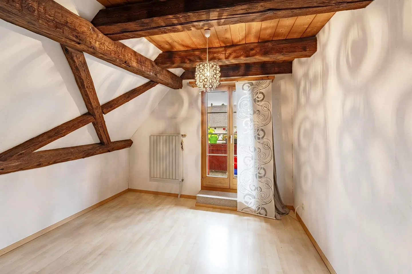 Charmantes Mehrgenerationenhaus im Herzen von Wilchingen - Foto 11 von 14