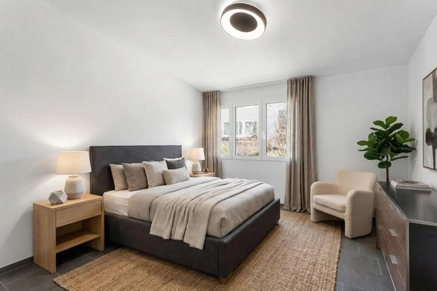 Casa residenziale affascinante con bel giardino - Foto 2 di 6