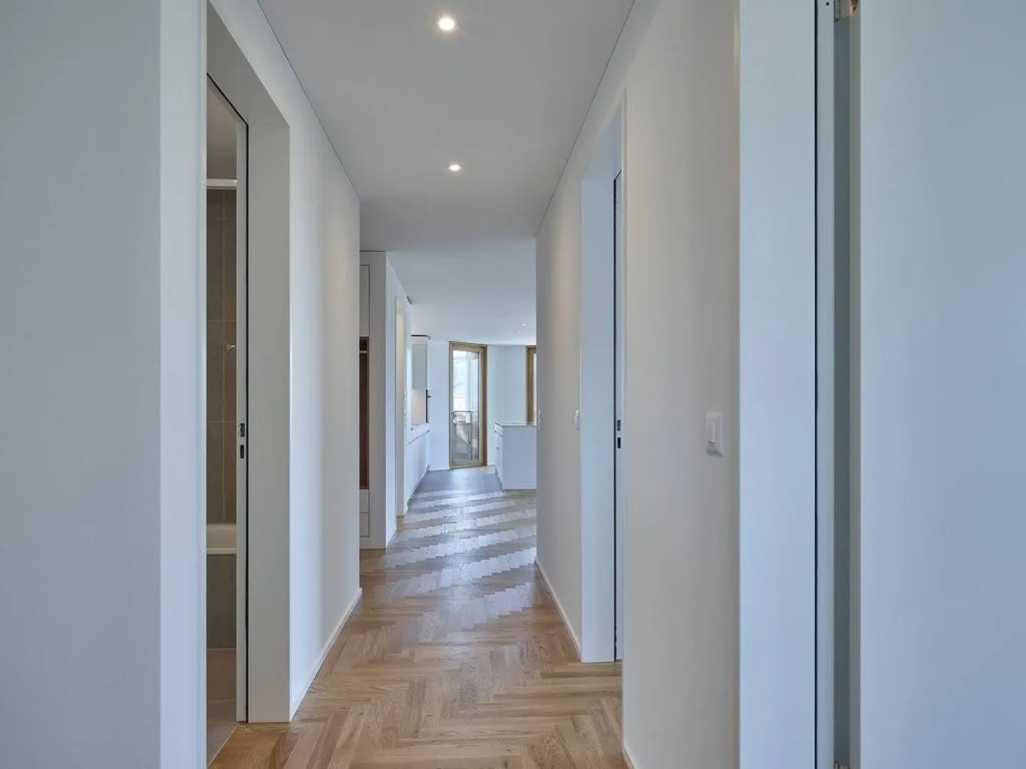 Moderne 5.5 Zimmerwohnung mit Mobilitätskonzept in Sempach Stadt - Foto 5 von 8