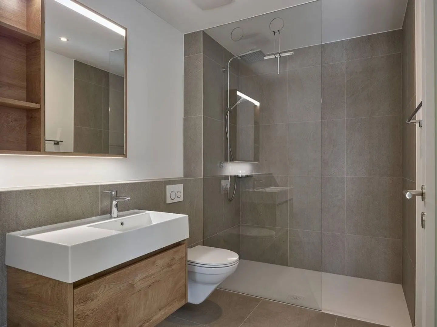 Moderne 5.5 Zimmerwohnung mit Mobilitätskonzept in Sempach Stadt - Foto 7 von 8