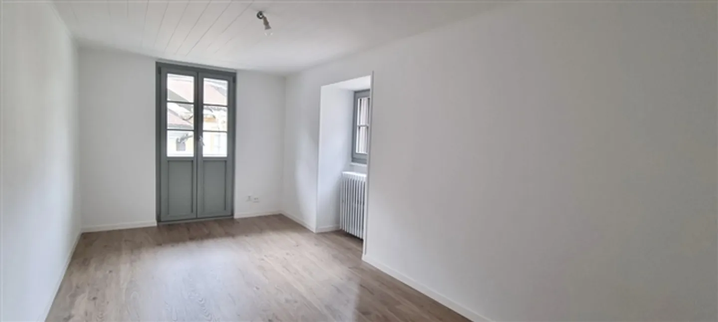 «ZU VERMIETEN IN ESTAVAYER-LE-LAC
Hervorragendes 4,5-Zimmer-Duplex» - Foto 6 von 13