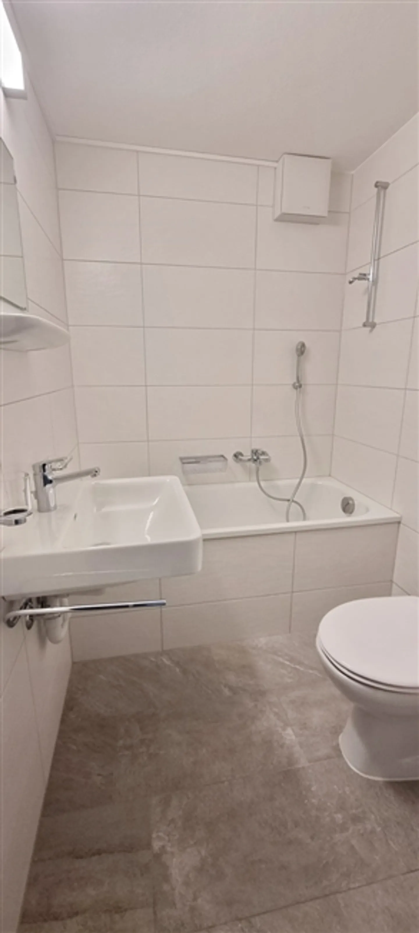 «ZU VERMIETEN IN ESTAVAYER-LE-LAC
Hervorragendes 4,5-Zimmer-Duplex» - Foto 12 von 13