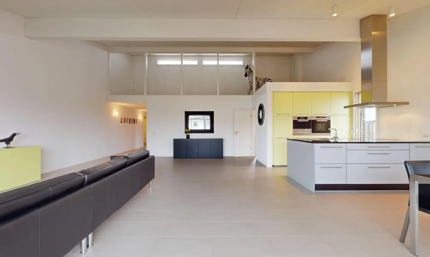 Maison jumelée ou individuelle spacieuse avec vue imprenable - Photo 1 sur 13
