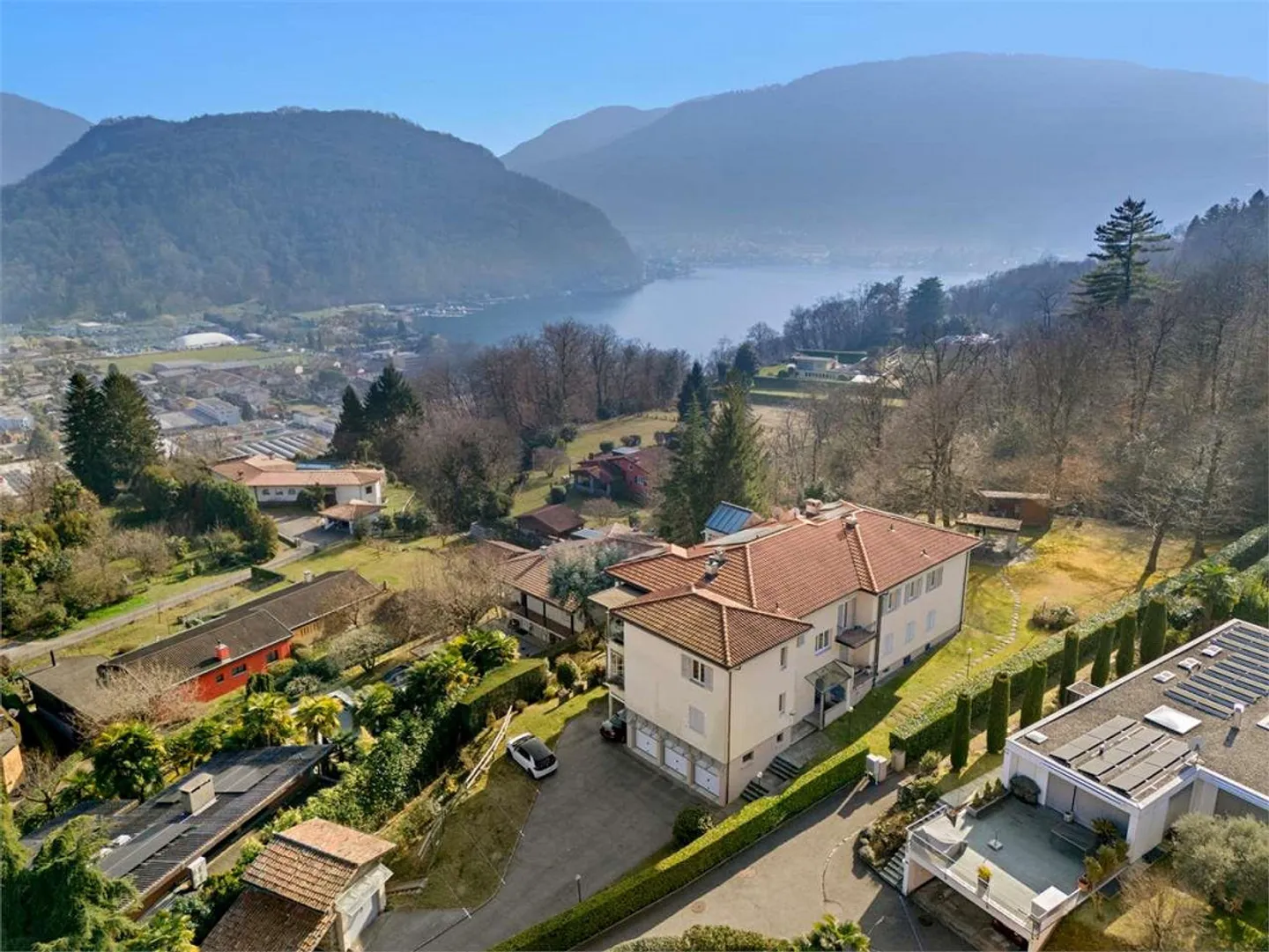 Attika mit Seeblick in Pura - Foto 1 von 13