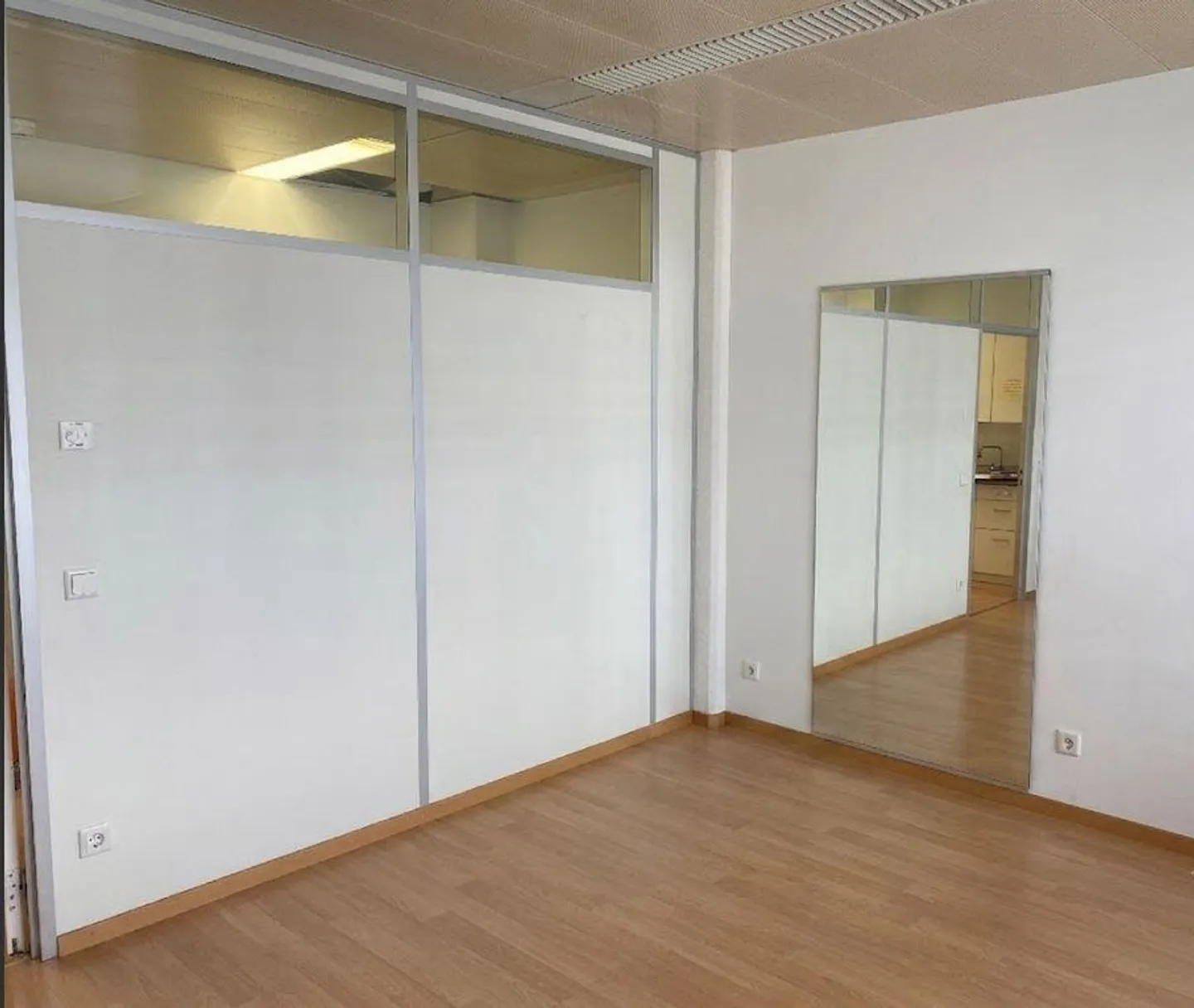 Heller Gewerberaum in Weisslingen - Foto 4 von 5