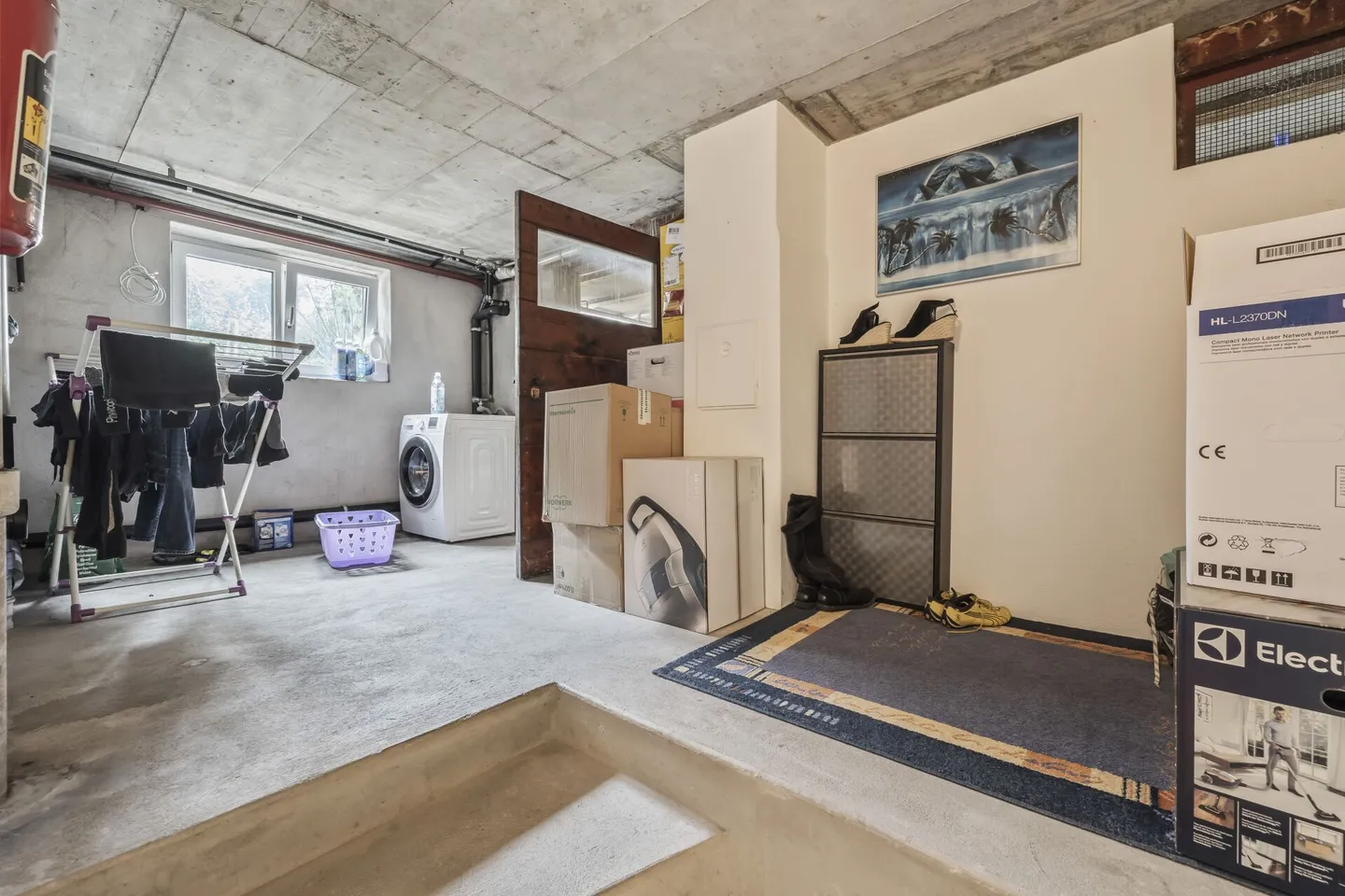 Everything under 2 roofs - Photo 22 of 34