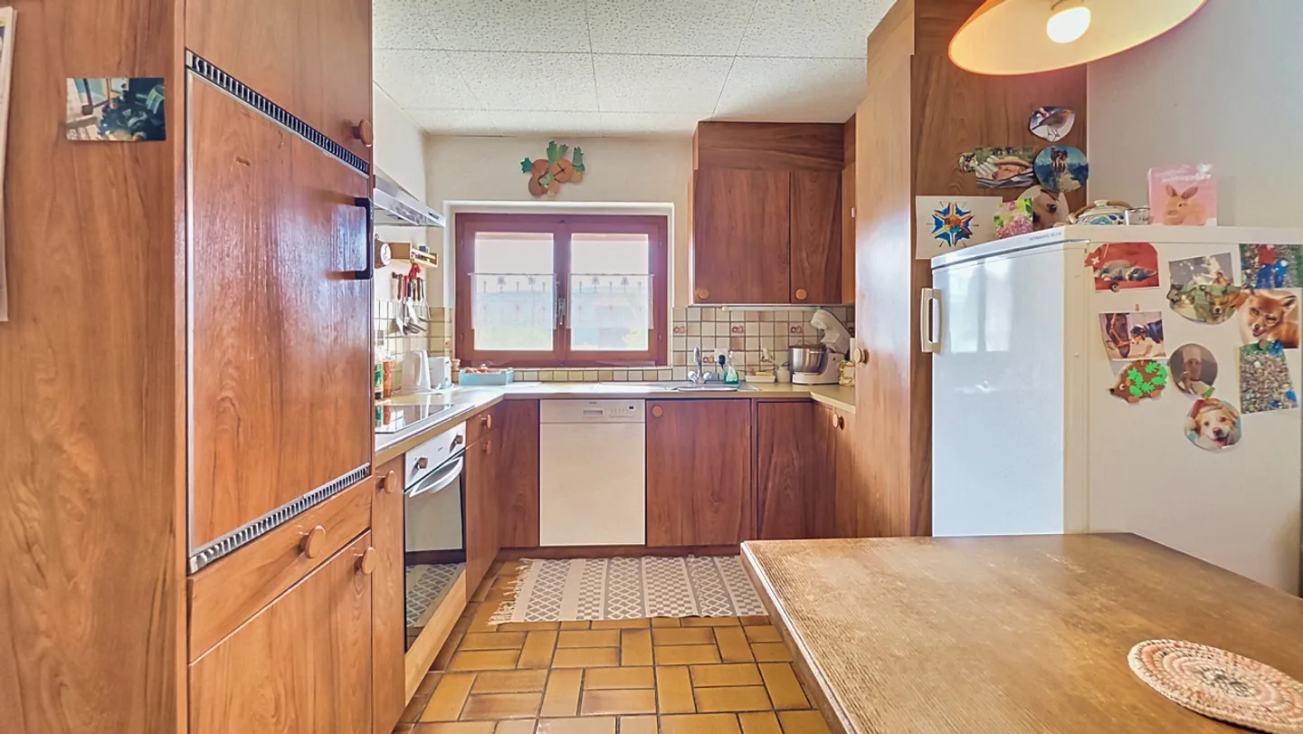 Maison villageoise de 8 pces à Villeneuve / FR - Photo 10 sur 23