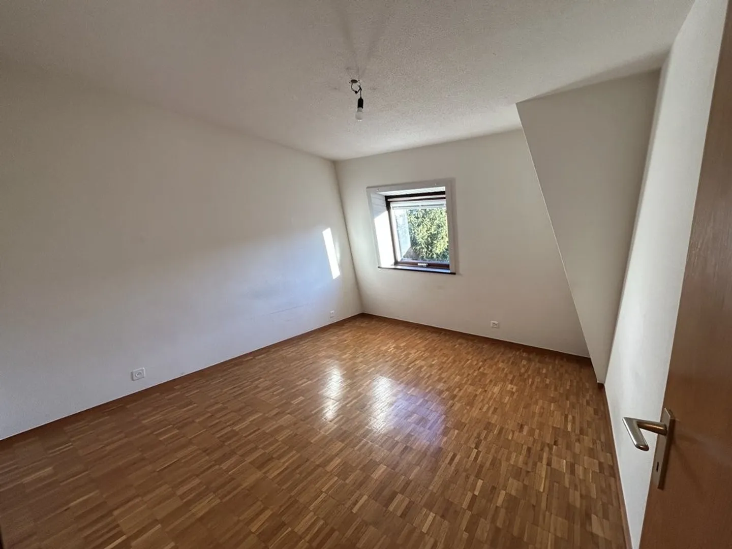 Appartamento di due e mezzo locali in affitto a Renens - Foto 1 di 8
