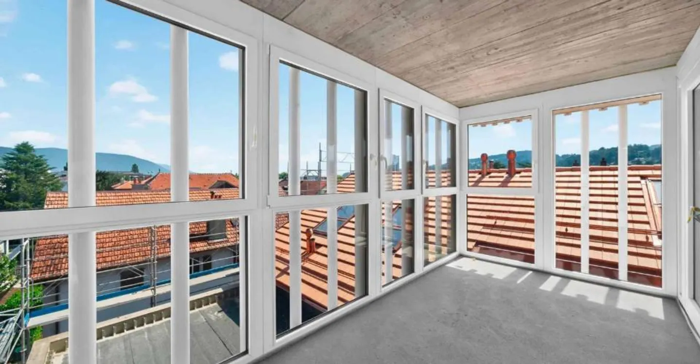 Außergewöhnliche Büros in einem privaten Turm mit 360°-Aussicht - Foto 2 von 10