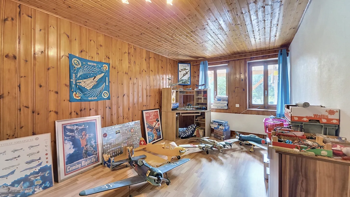 Maison villageoise de 8 pces à Villeneuve / FR - Photo 18 sur 23