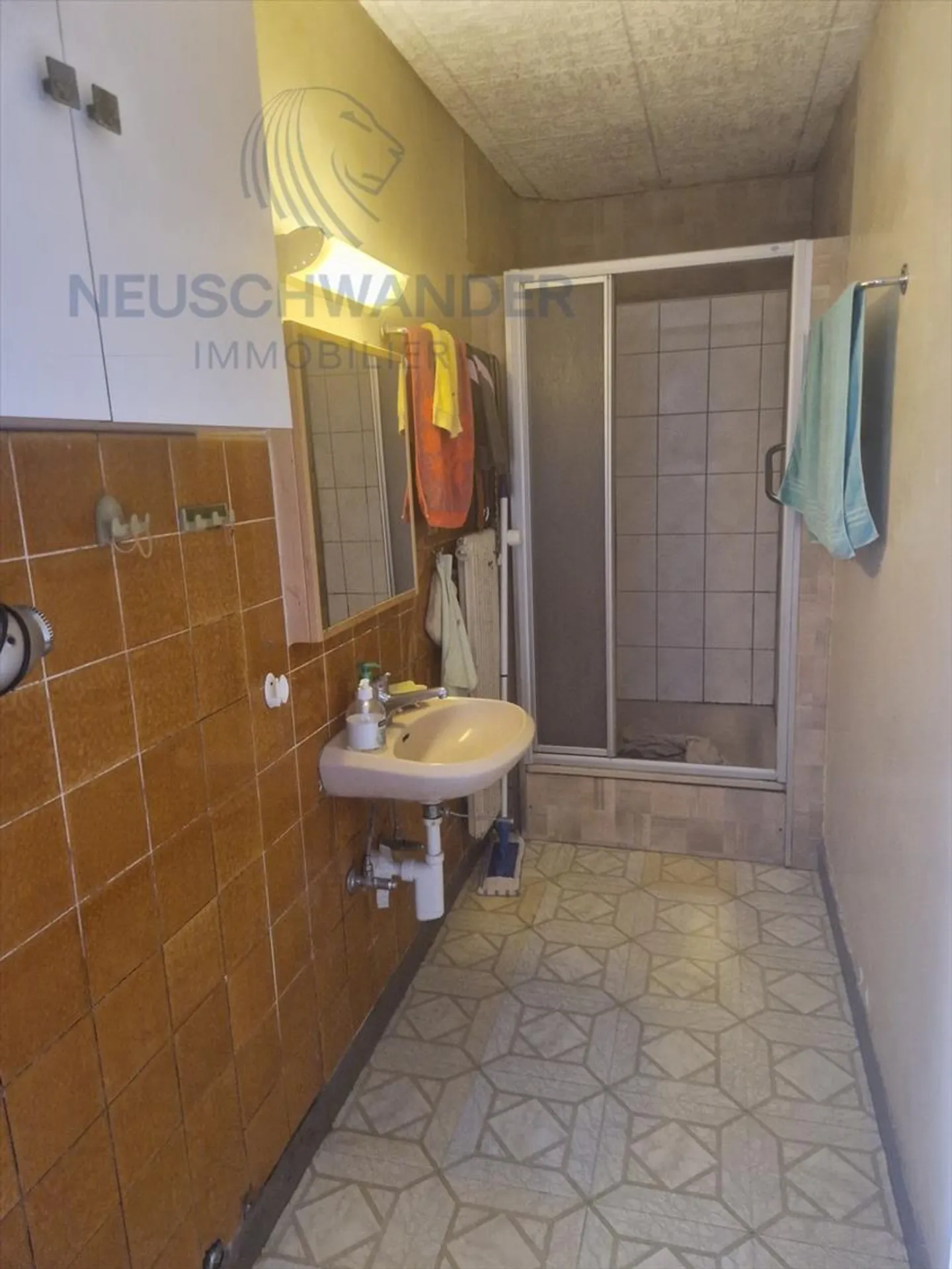 Wohngebäude 10,5 Zimmer - Foto 10 von 13