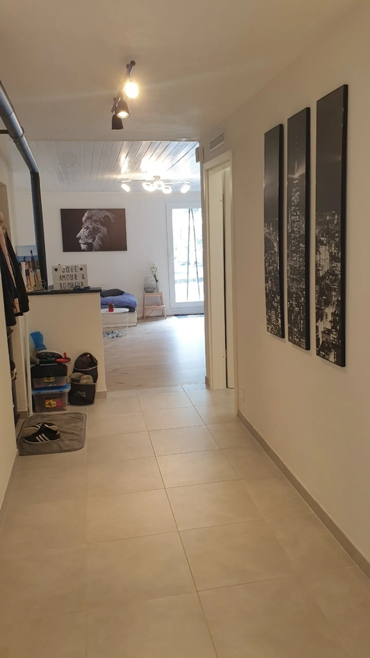 Residential building for sale - Photo 14 of 25