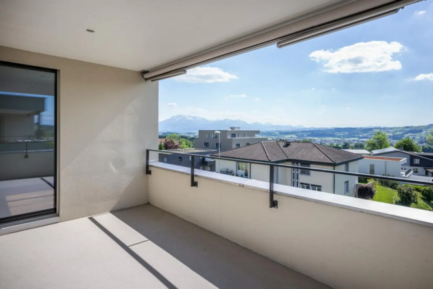 Stilvolle Wohnung mit Bergblick - Foto 6 von 11
