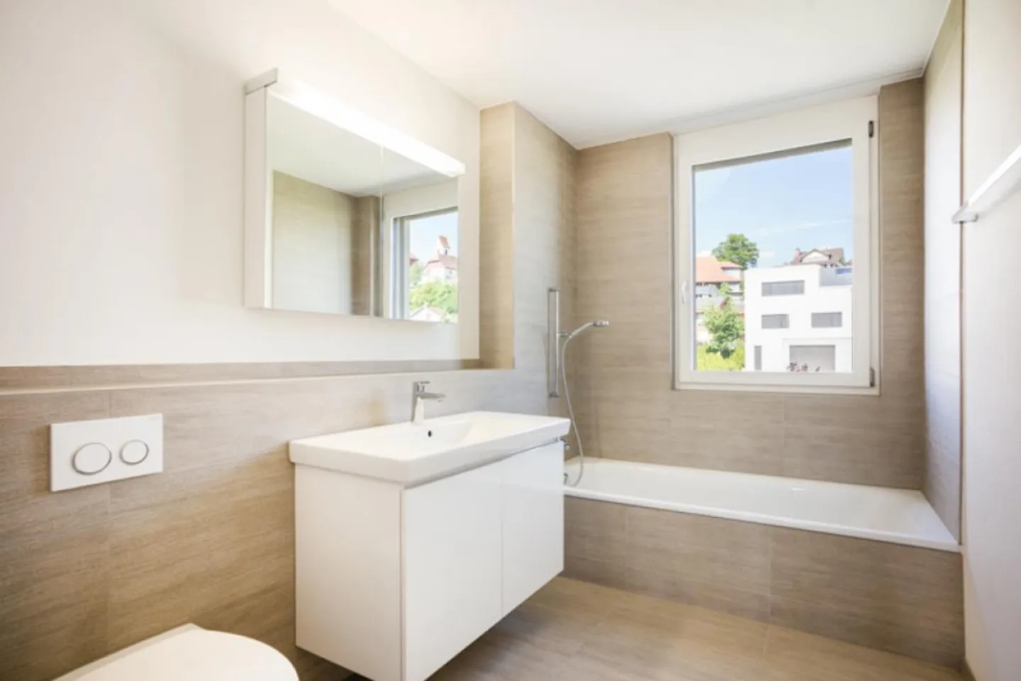 Stilvolle Wohnung mit Bergblick - Foto 7 von 11