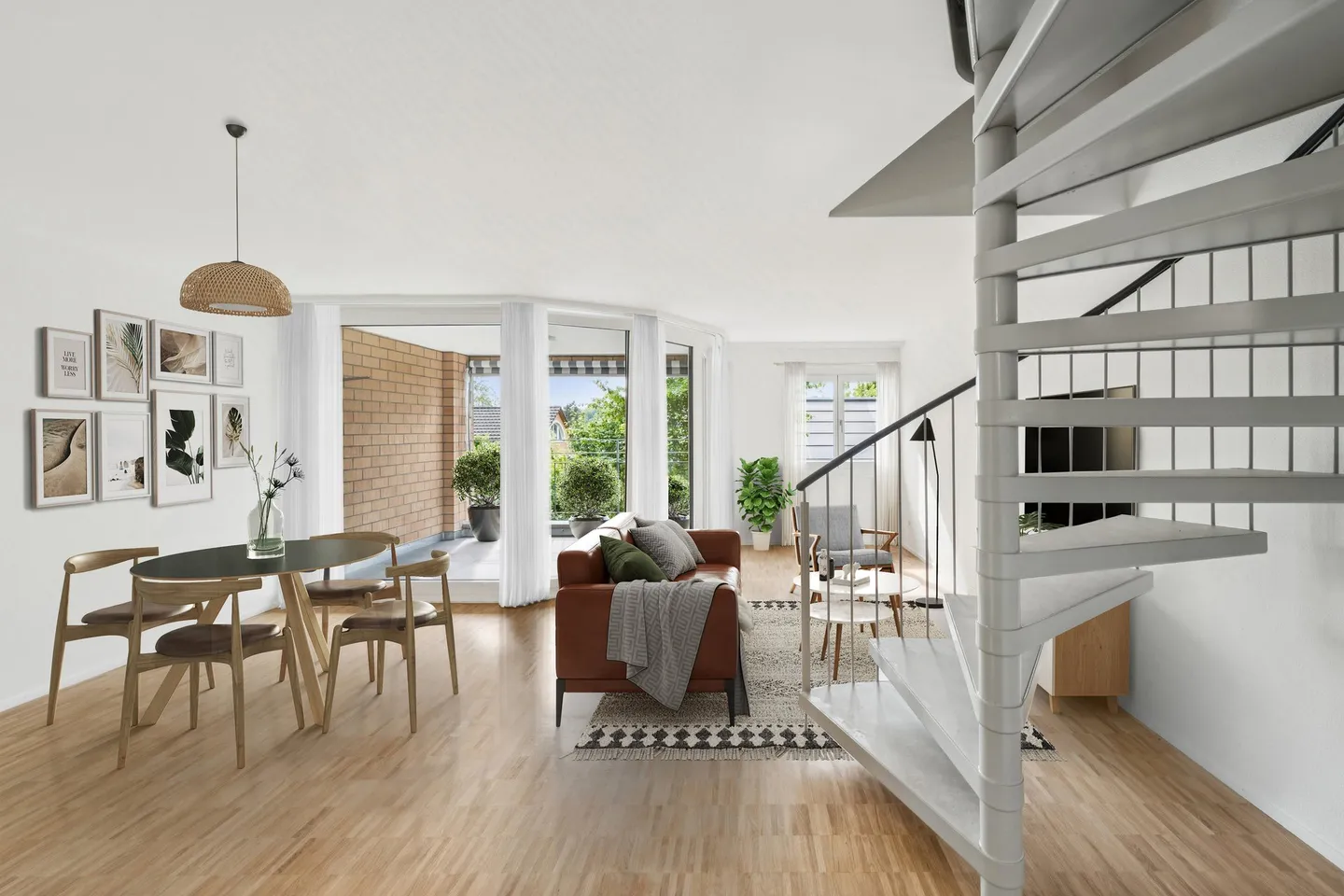 Première occupation après rénovation - Appartement en duplex avec espace de jardin - Photo 1 sur 12