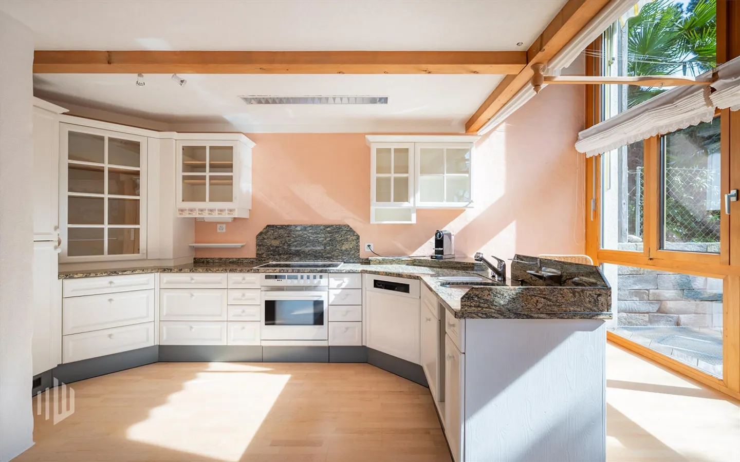 Charmantes Einfamilienhaus mit Seeblick - Foto 4 von 13