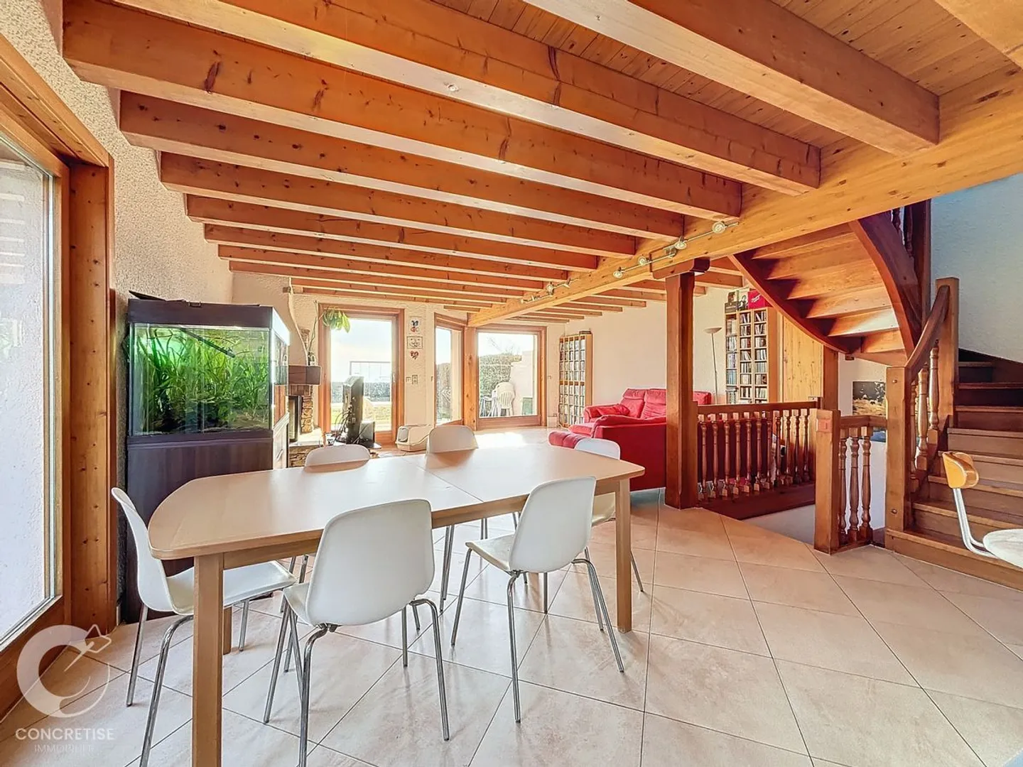 Charmante Villa mit einzigartigem Blick zwischen Genf und Lausanne - Foto 1 von 13