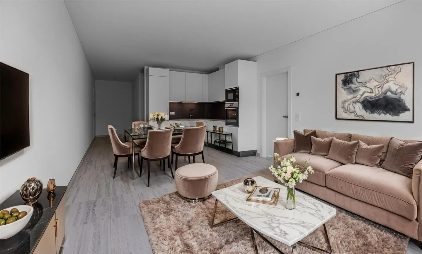 Bel et moderne appartement de 3,5 pièces avec terrasse à Genestrerio - Photo 2 sur 9