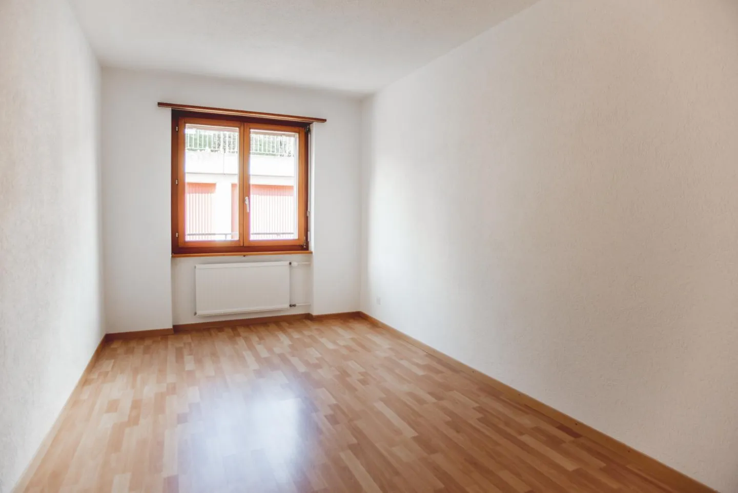 4.5 Room Apartment on the Ground Floor - Photo 5 of 11