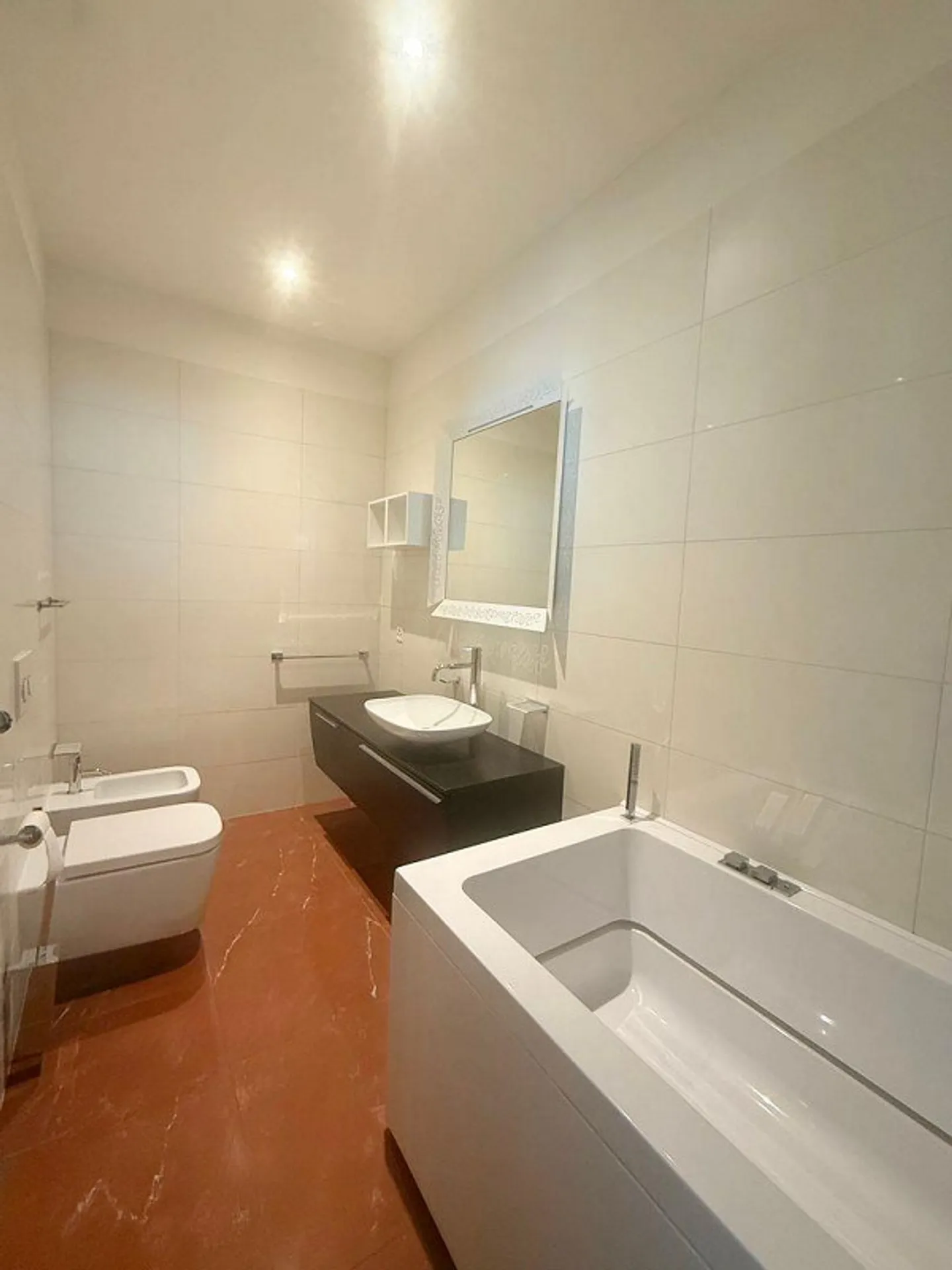 Élégant appartement 3,5 pièces à Lugano - Photo 6 sur 9