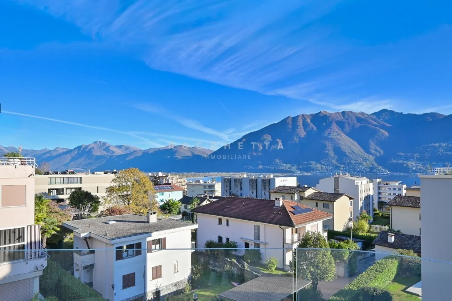 Exclusive Apartments in Minusio - Photo 1 of 15