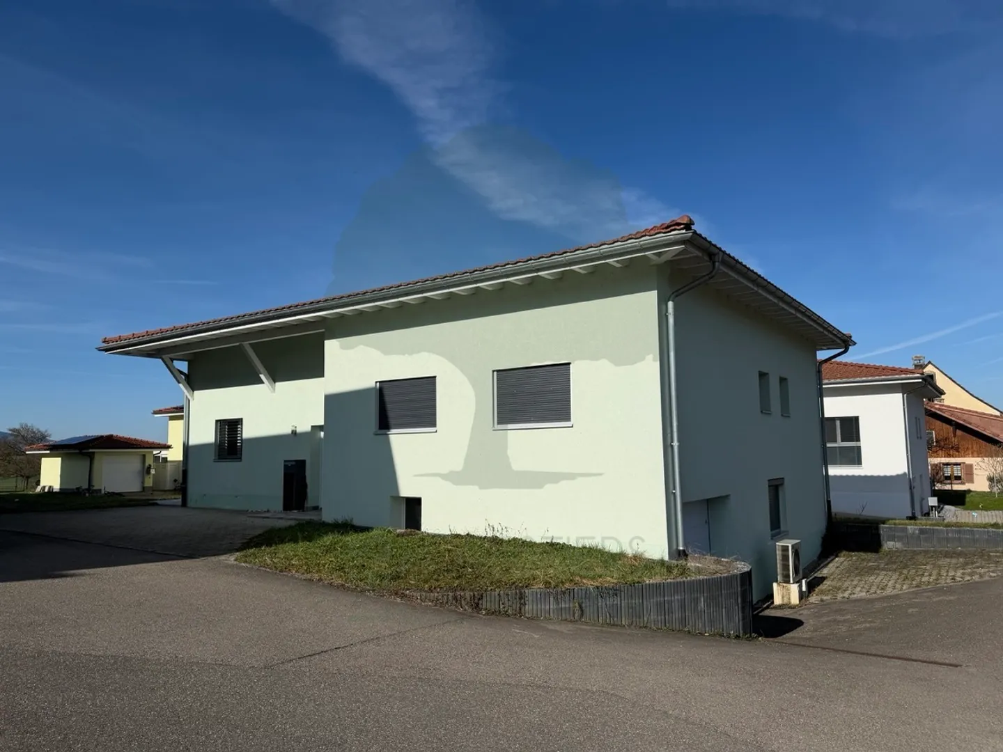 Spaziosa casa familiare di 10,5 stanze situata a Cornol - Foto 12 di 13