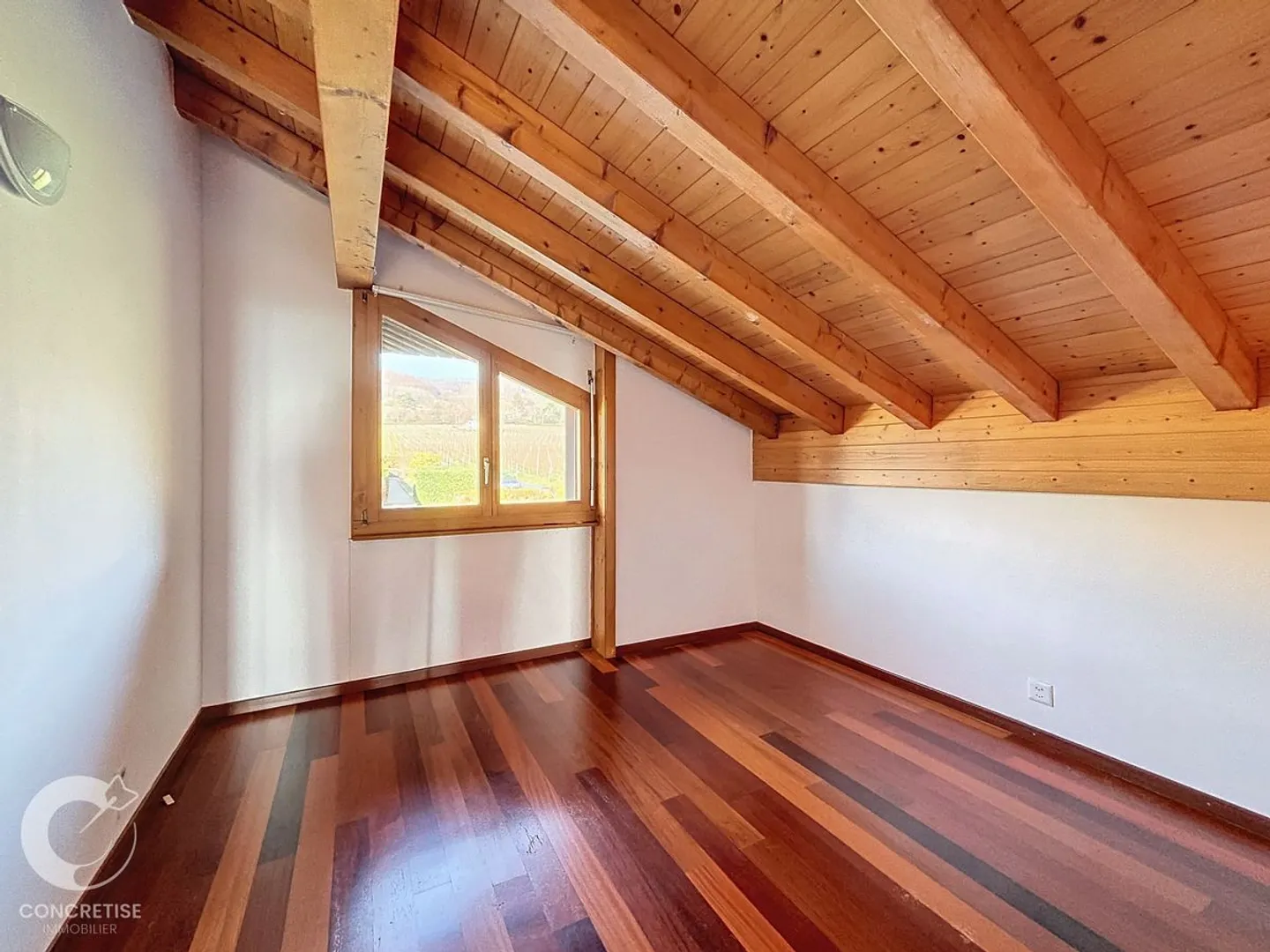 Charmante Villa mit einzigartigem Blick zwischen Genf und Lausanne - Foto 5 von 13