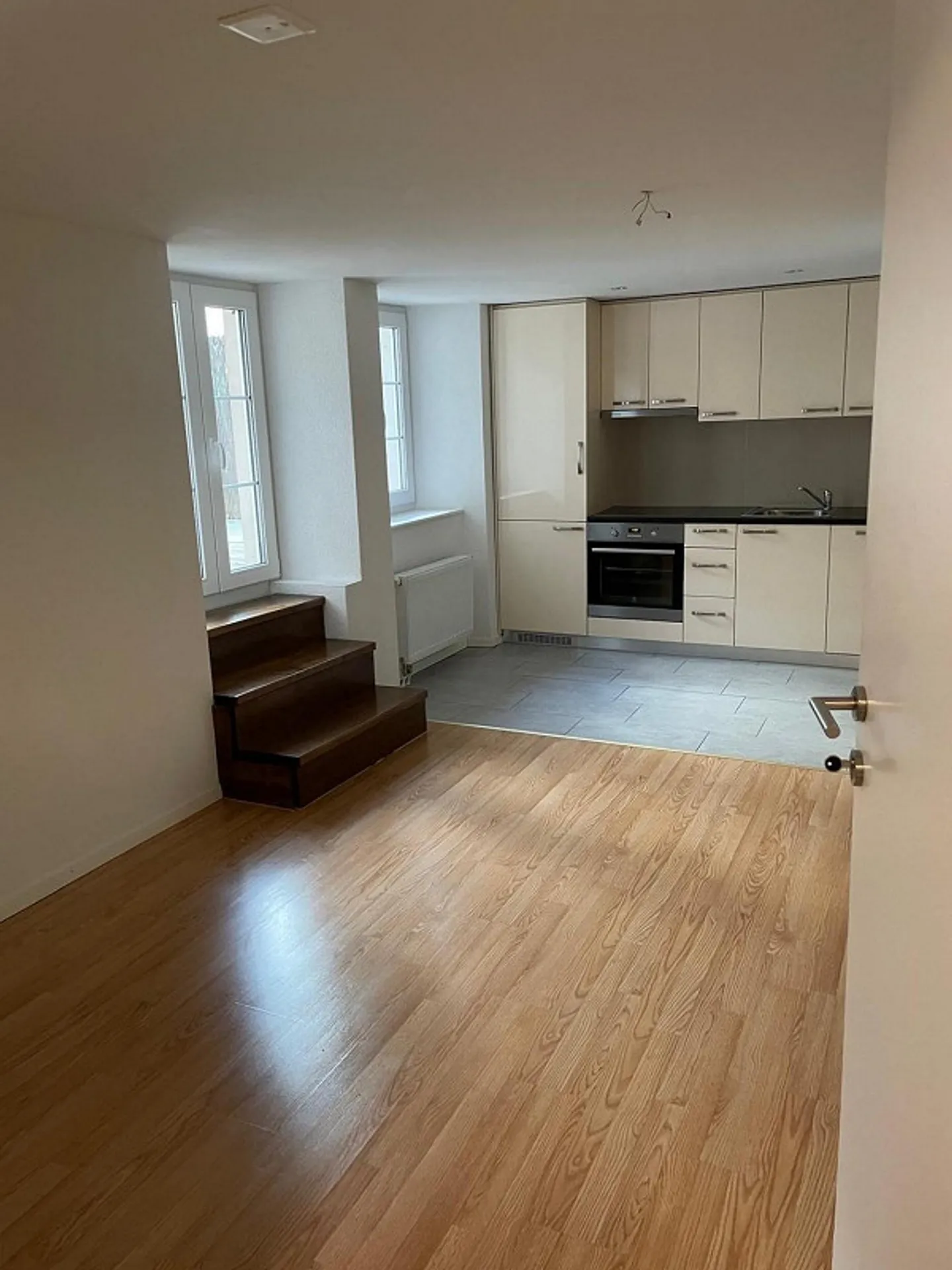 Kompakte & gemütliche 2-Zimmer-Wohnung in Glarus - Foto 1 von 5