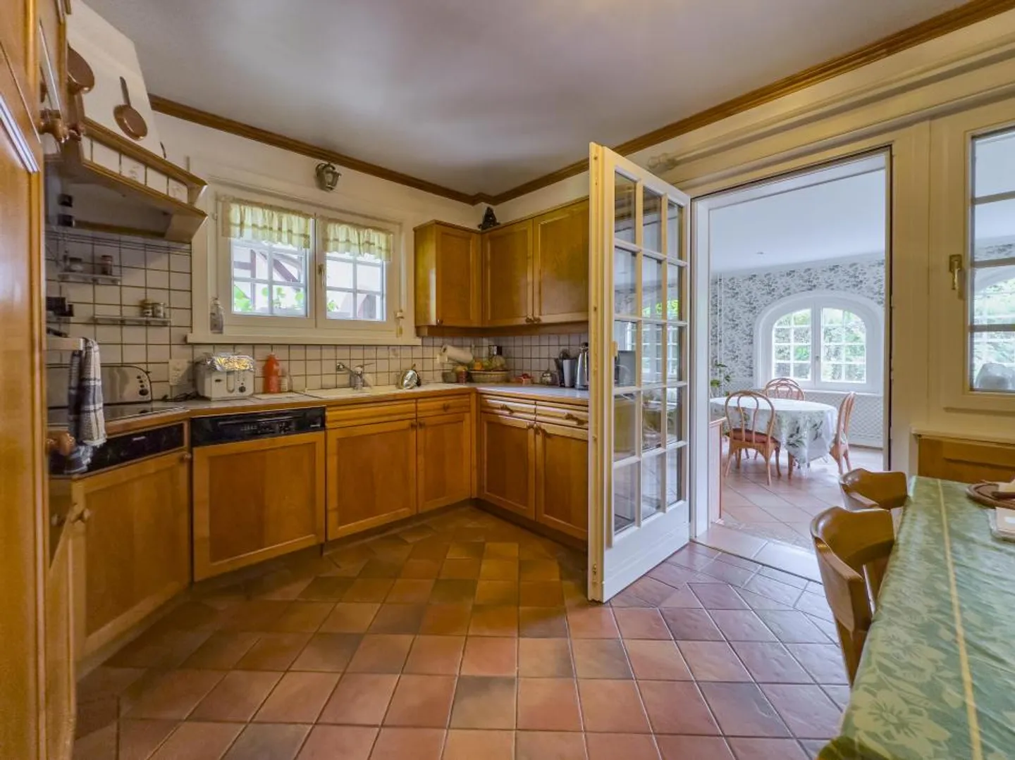 En exclusivité : Exceptionnelle propriété dans quartier résidentiel - Photo 9 sur 12