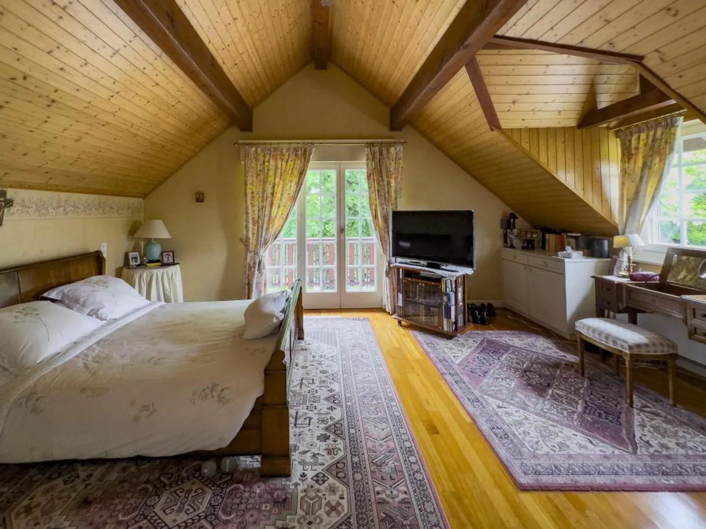 En exclusivité : Exceptionnelle propriété dans quartier résidentiel - Photo 11 sur 12