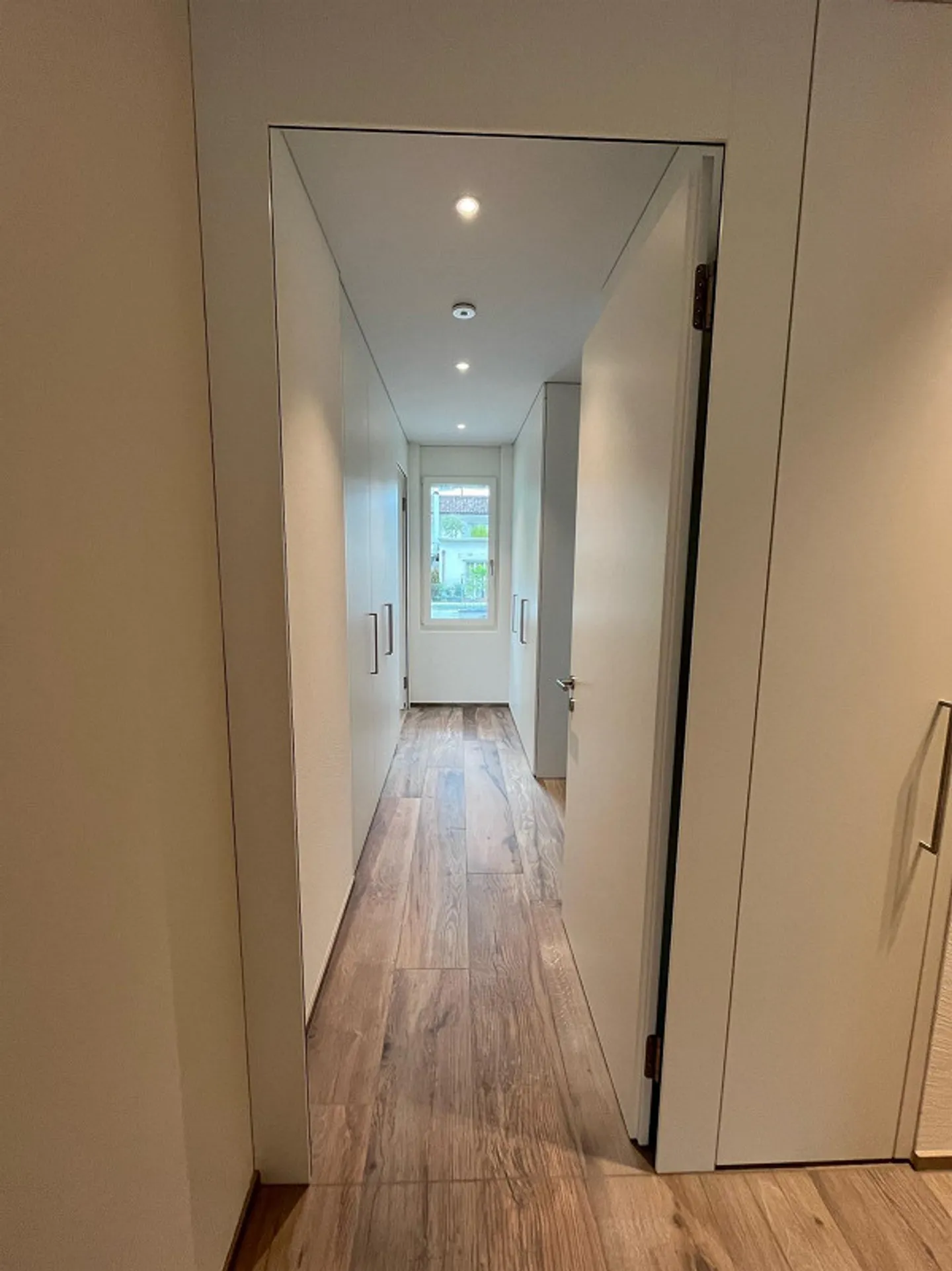 Top Modern 5.5-Room Apartment, Ground Floor (WEST) - Photo 1 of 11