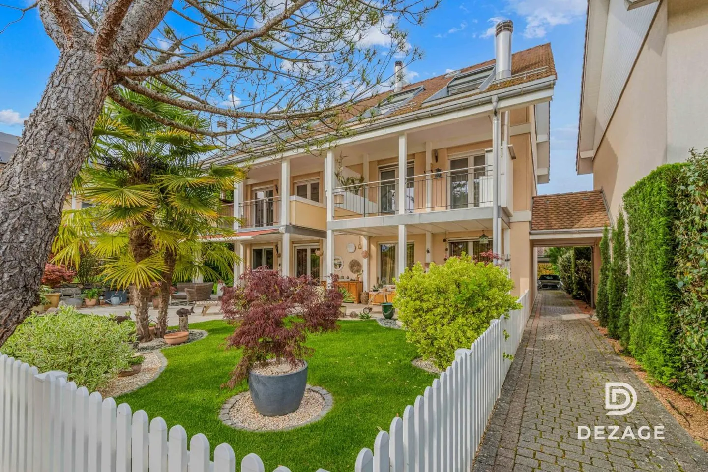 Bright duplex just steps from urban centers - Photo 1 of 13