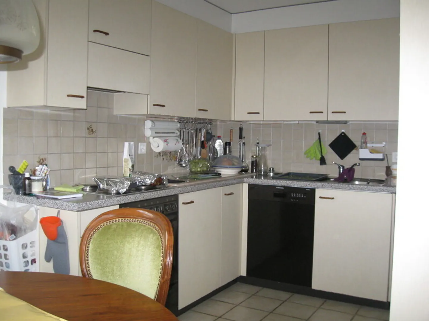 Apartment for rent - Photo 3 of 8