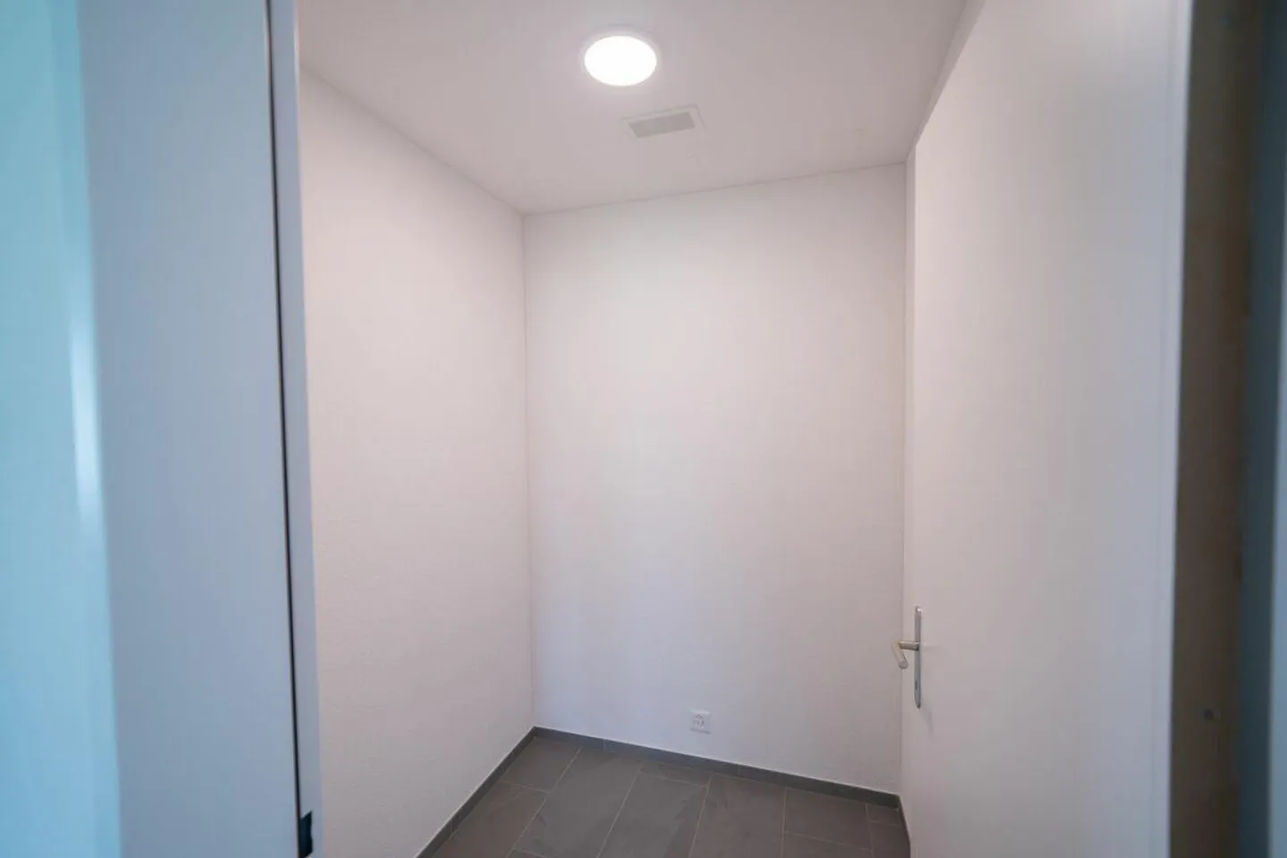 First occupancy: Exclusive 5.5 room new apartment - Photo 21 of 21