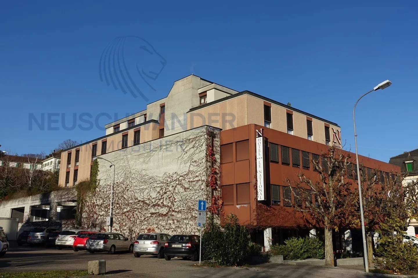 Edificio ad uso misto in vendita - Foto 3 di 19
